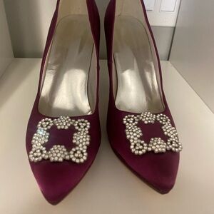Unk Magenta Satin Pointed Pumps with Crystal Embellishment